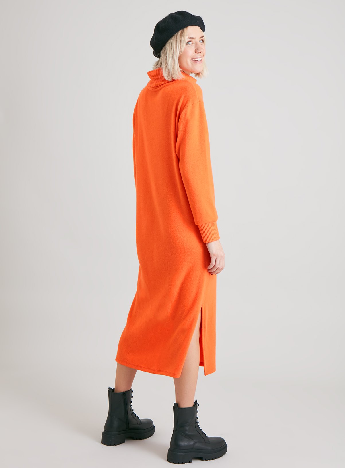 SKU: AW22 NOV ORANGE SOFT TOUCH:Bright Orange:16 - Image 4 thumbnail